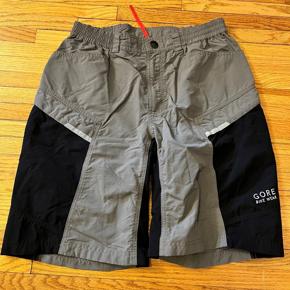 Gore Wear Shorts Mens Medium Black Gray Bike Bicycle Performance Cargo